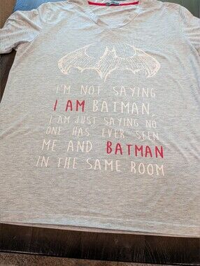 Light Gray Batman Graphic Tee - "I Am Batman". Heather Gray. Size Large. Humor.